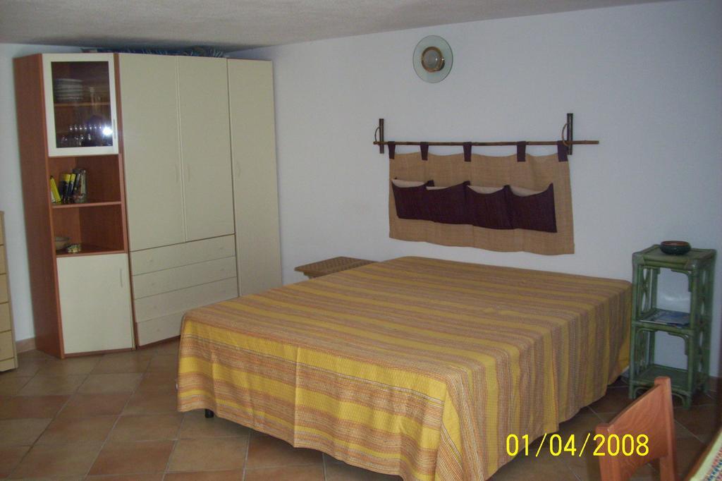 Ferienwohnung Porto Ottiolu Zimmer foto